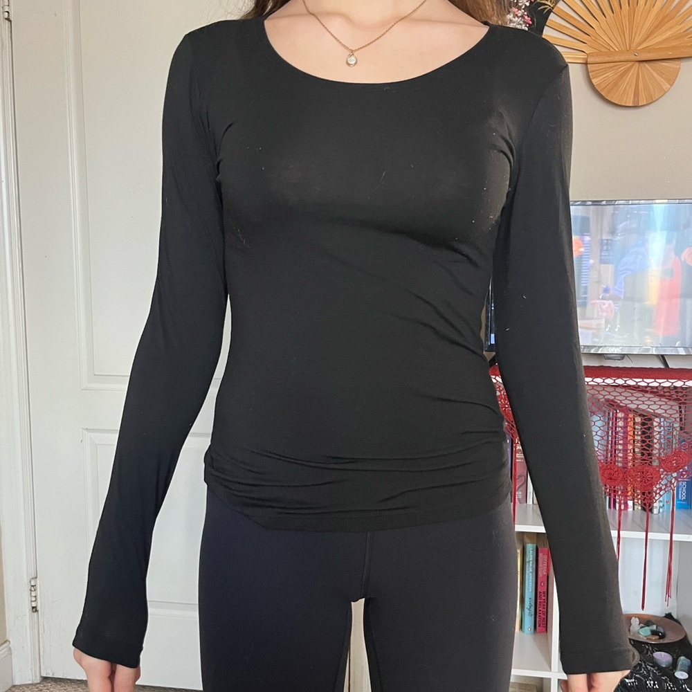 classic black long sleeve